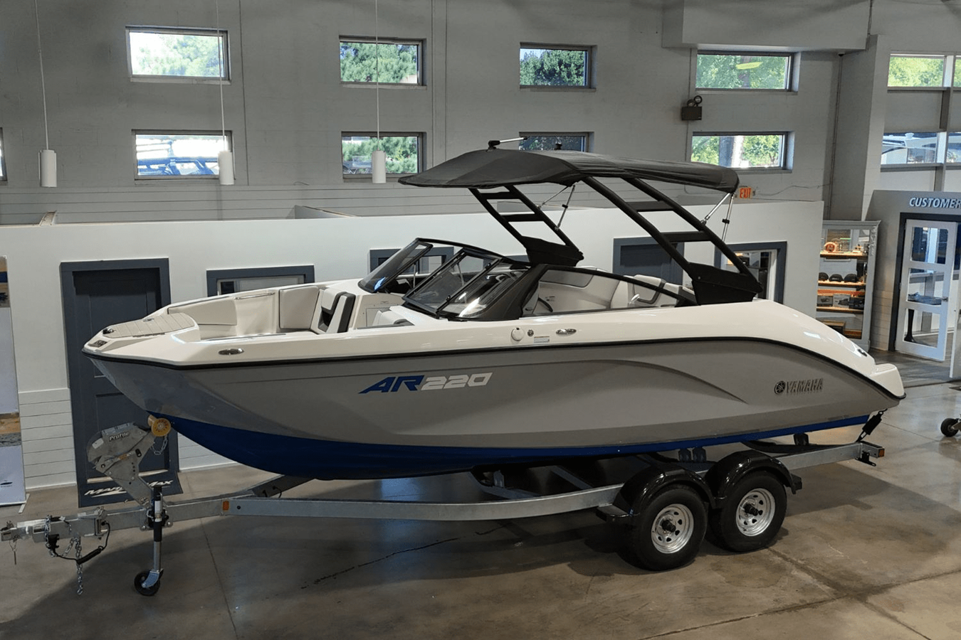 2026 Yamaha AR220 4