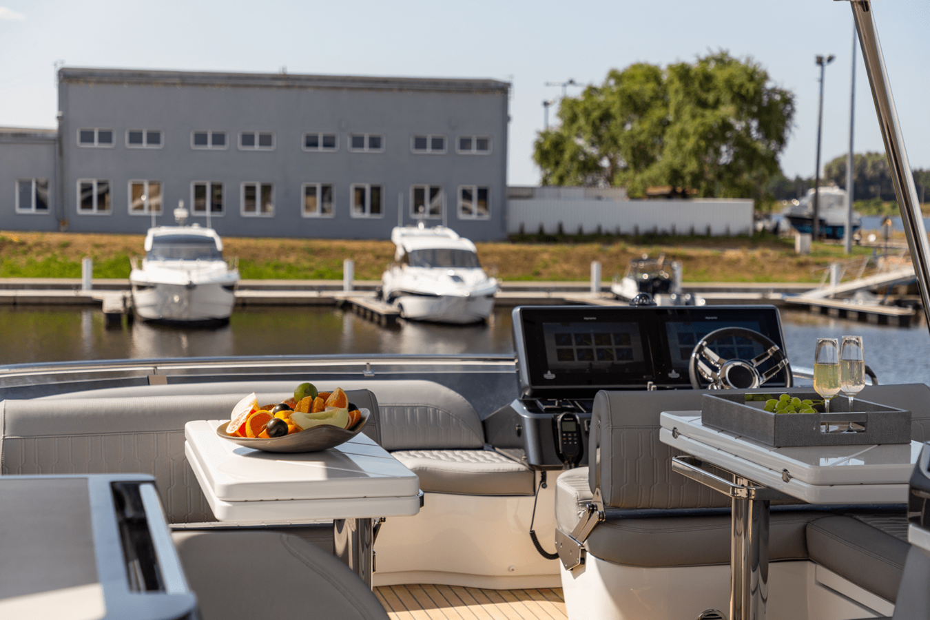 2027 Galeon 560 FLY 68