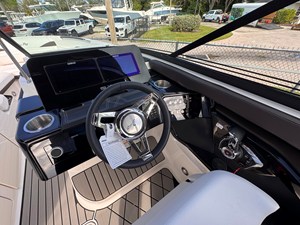 2026 Sea Ray SLX 260 Outboard 20