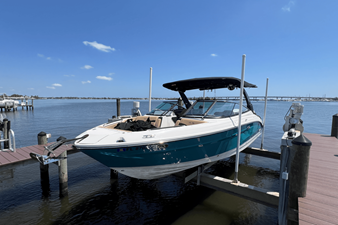Sea Ray 280 SLX OUTBOARD 1 2024 Sea Ray 280 SLX OUTBOARD 2