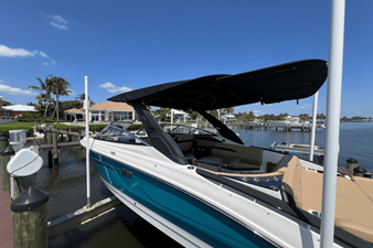 Sea Ray 280 SLX OUTBOARD 9 2024 Sea Ray 280 SLX OUTBOARD 10