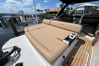 Sea Ray 280 SLX OUTBOARD 15 2024 Sea Ray 280 SLX OUTBOARD 16