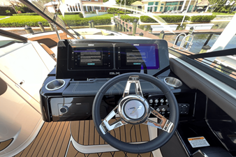 Sea Ray 280 SLX OUTBOARD 38 2024 Sea Ray 280 SLX OUTBOARD 39