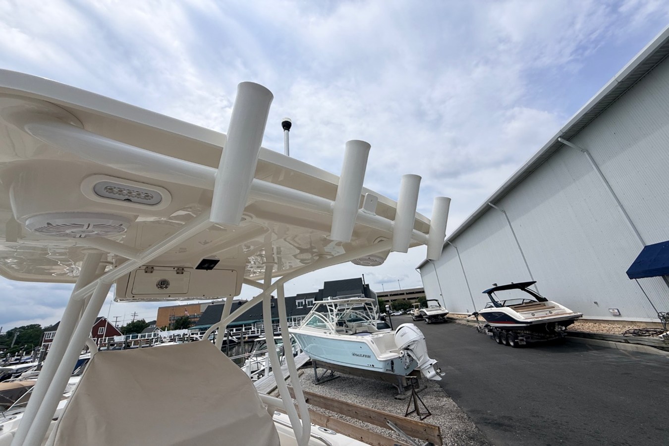 2022 Sailfish 220 CC 25