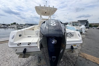 Sailfish 220 CC 3 2022 Sailfish 220 CC 4