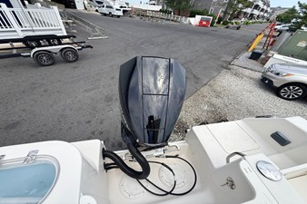2022 Sailfish 220 CC 9