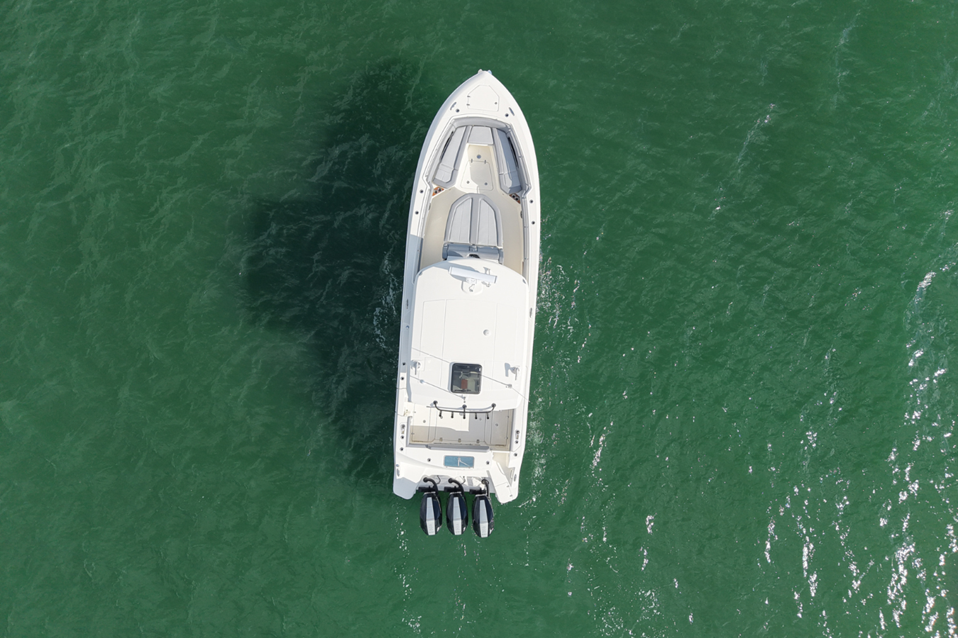 2026 Boston Whaler 360 Outrage 18