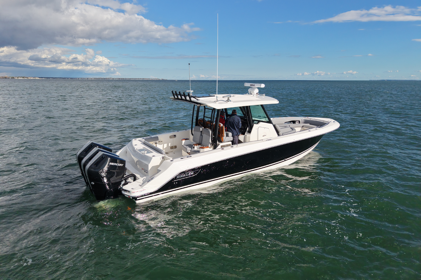 2026 Boston Whaler 360 Outrage 22