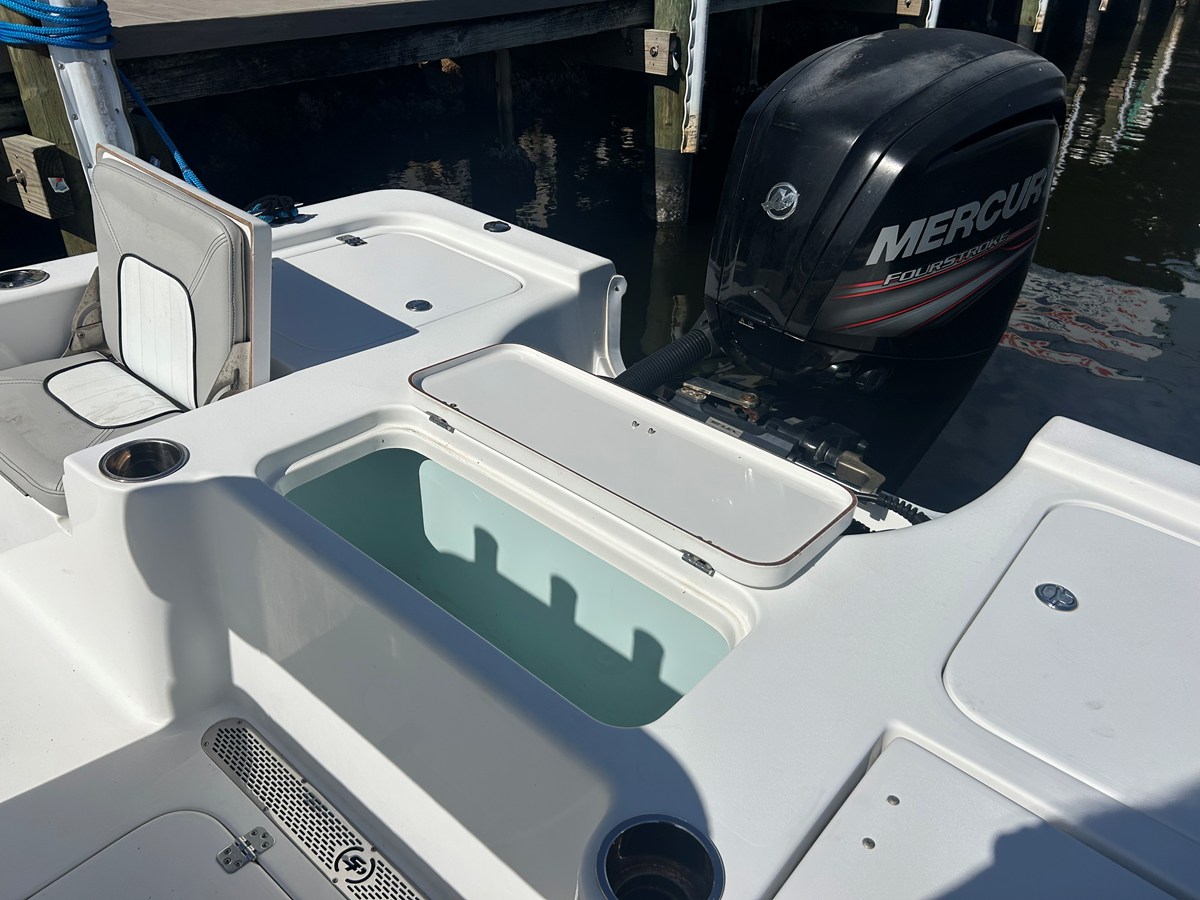 2018 Sea Pro 208 BAY 10