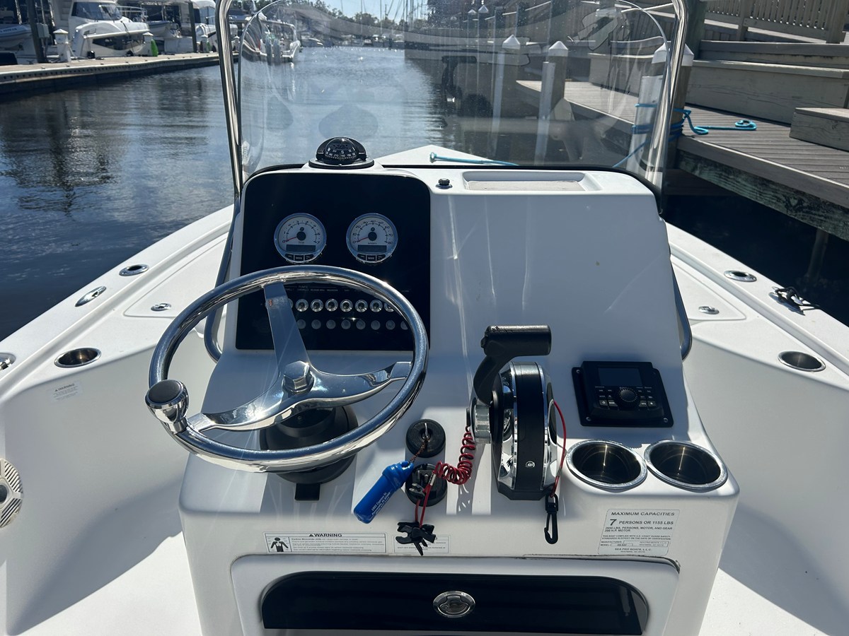 2018 Sea Pro 208 BAY 13
