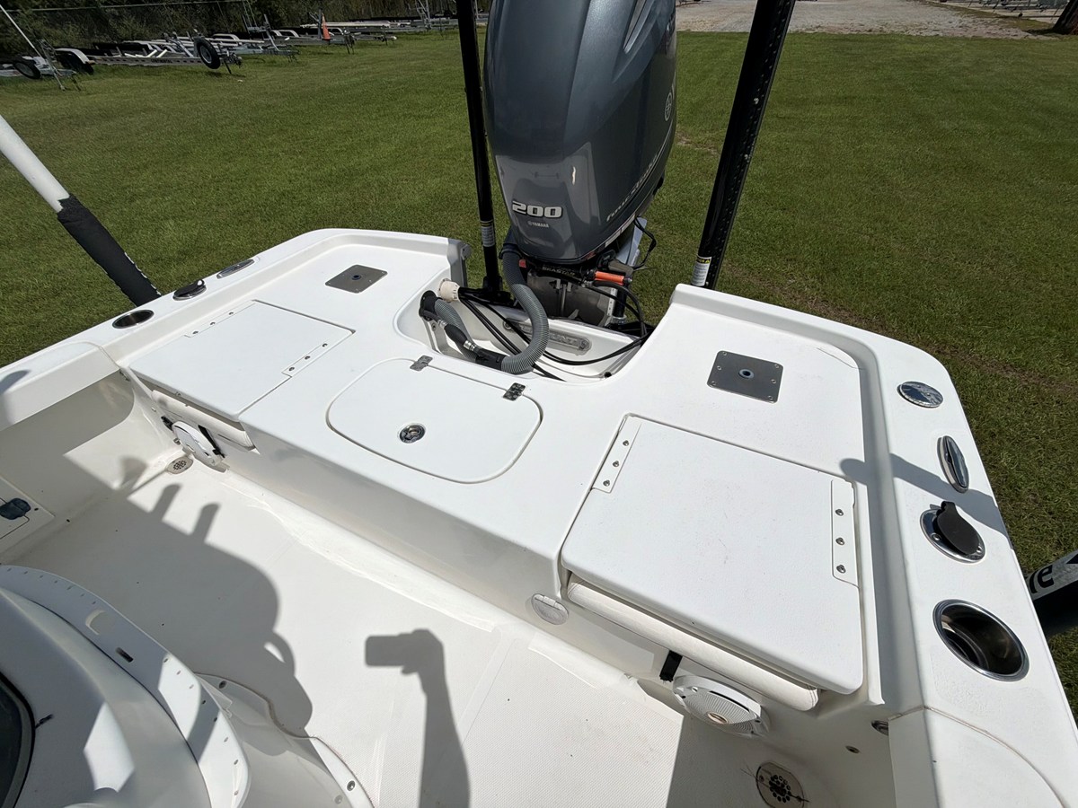 2018 Sea Hunt BX 22 BR 14