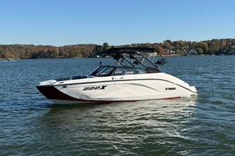 Yamaha 222XE 5 2026 Yamaha 222XE 6