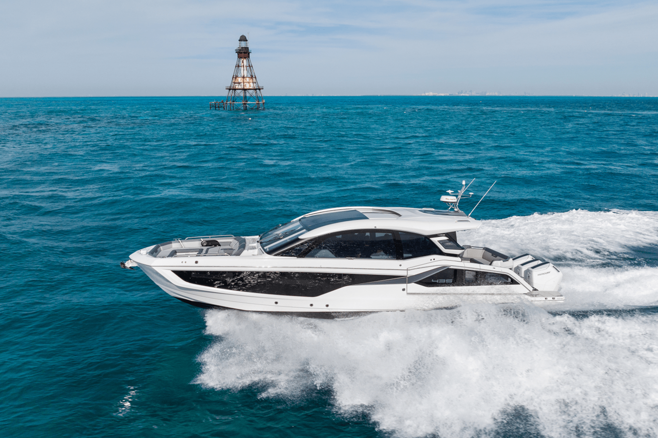 2027 Galeon 435 GTO 7
