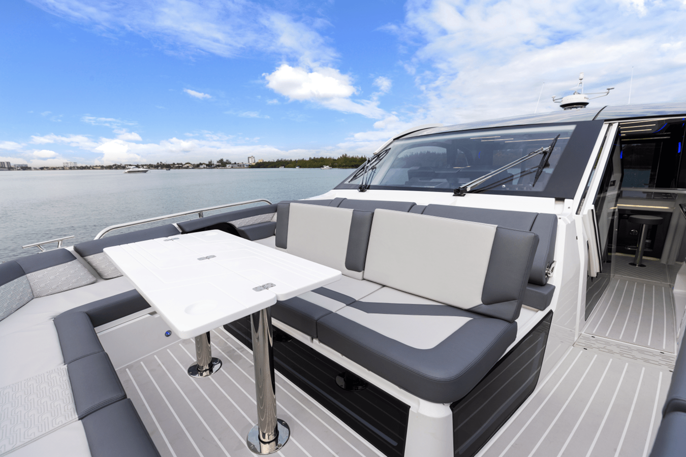 2027 Galeon 435 GTO 24