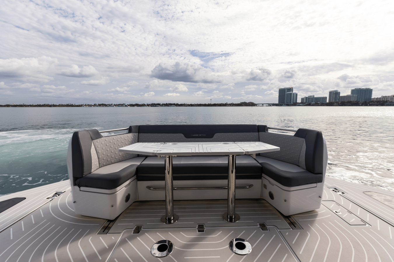 2027 Galeon 435 GTO 37