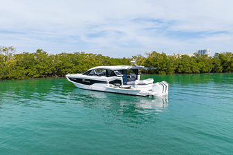 2027 Galeon 435 GTO 11