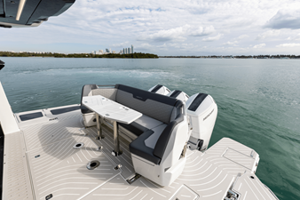 2027 Galeon 435 GTO 39