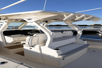 2027 Scout 357 LXF 10