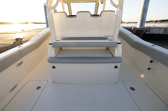 2027 Scout 357 LXF 43