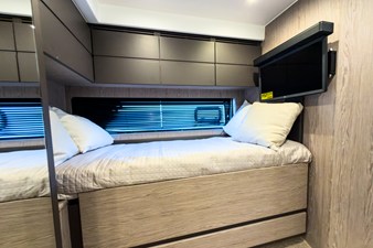 2027 Azimut A45 35