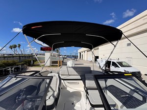 2026 Sea Ray SPX 210 Outboard 16
