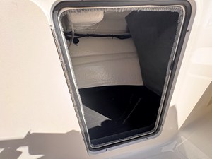 2026 Sea Ray SPX 210 Outboard 17