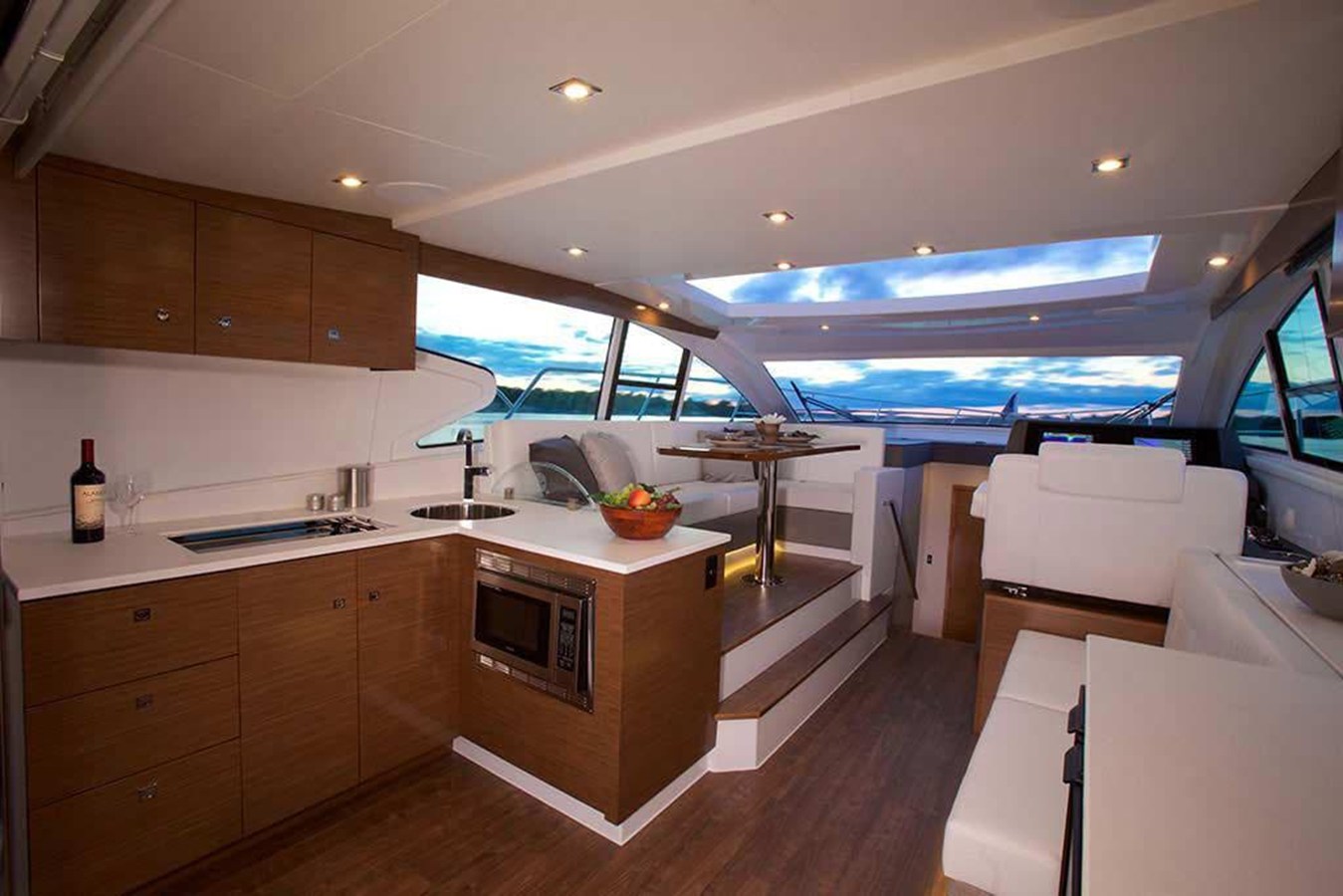 2026 Cruisers Yachts 46 Cantius 8
