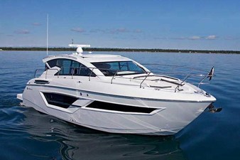 Cruisers Yachts 46 Cantius 1 2026 Cruisers Yachts 46 Cantius 2