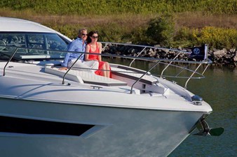 Cruisers Yachts 46 Cantius 3 2026 Cruisers Yachts 46 Cantius 4