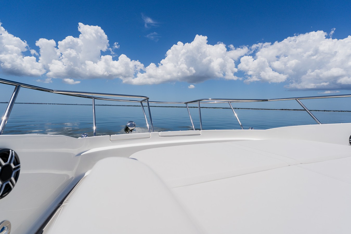 2027 Sea Ray Sundancer 320 Outboard 66
