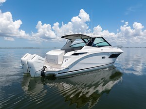 Sea Ray Sundancer 320 Outboard 5 2027 Sea Ray Sundancer 320 Outboard 6