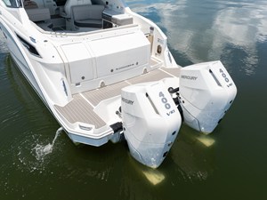 2027 Sea Ray Sundancer 320 Outboard 8