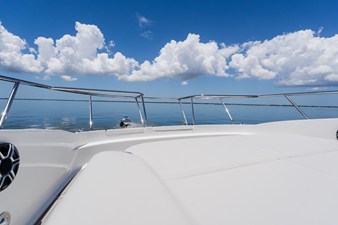 2027 Sea Ray Sundancer 320 Outboard 66