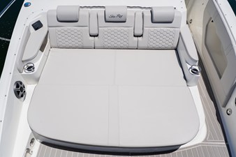 2027 Sea Ray Sundancer 320 Outboard 68