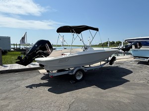 Boston Whaler 160 Super Sport 1 2027 Boston Whaler 160 Super Sport 2