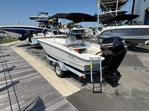 Boston Whaler 160 Super Sport 7 2027 Boston Whaler 160 Super Sport 8