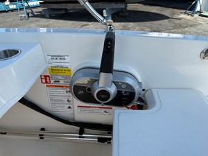 Boston Whaler 160 Super Sport 10 2027 Boston Whaler 160 Super Sport 11