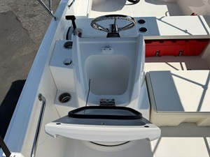 Boston Whaler 160 Super Sport 12 2027 Boston Whaler 160 Super Sport 13