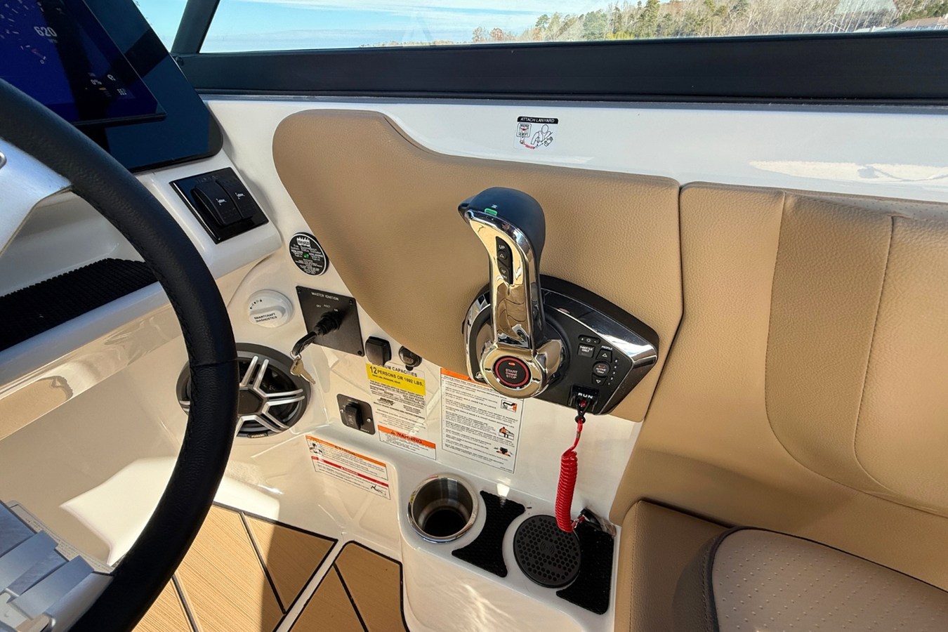 2026 Sea Ray SDX 250 Surf 20