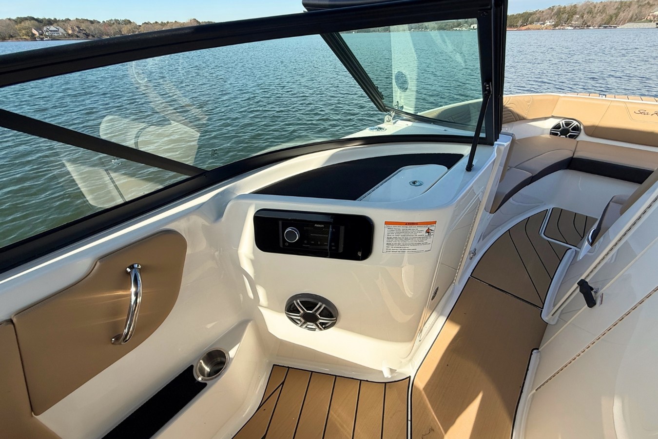 2026 Sea Ray SDX 250 Surf 24