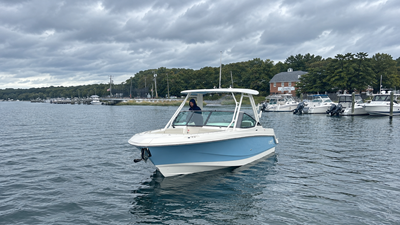 2026 Boston Whaler 240 Vantage 37