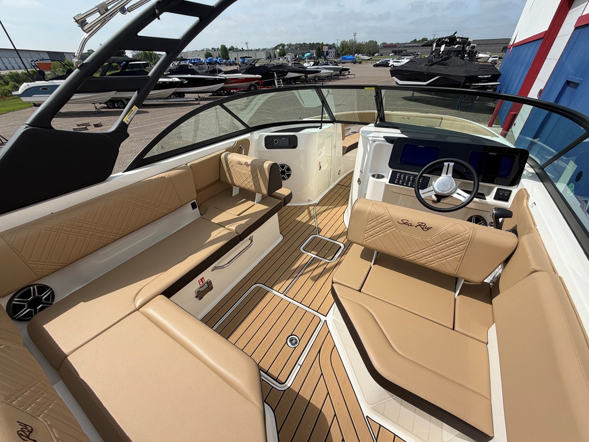 2026 Sea Ray SDX 230 Surf 15
