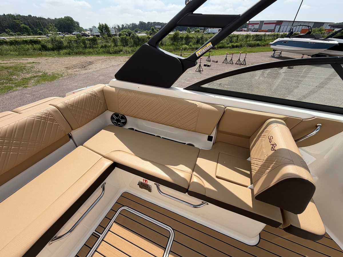 2026 Sea Ray SDX 230 Surf 22