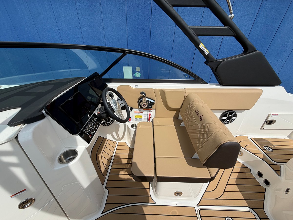 2026 Sea Ray SDX 230 Surf 29