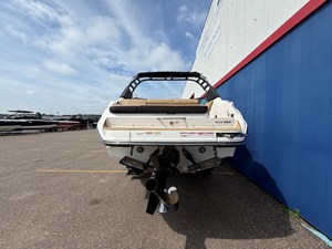 2026 Sea Ray SDX 230 Surf 7