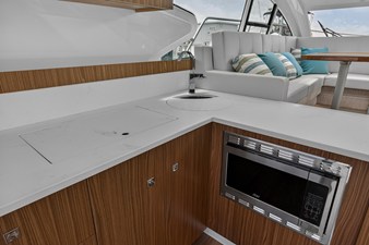Cruisers Yachts 46 Cantius 18 2026 Cruisers Yachts 46 Cantius 19