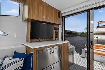 Cruisers Yachts 46 Cantius 23 2026 Cruisers Yachts 46 Cantius 24
