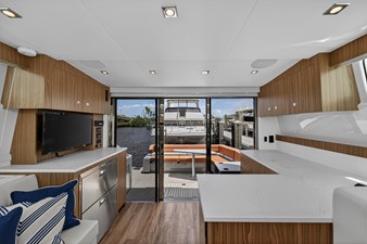 Cruisers Yachts 46 Cantius 24 2026 Cruisers Yachts 46 Cantius 25