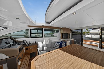 Cruisers Yachts 46 Cantius 29 2026 Cruisers Yachts 46 Cantius 30