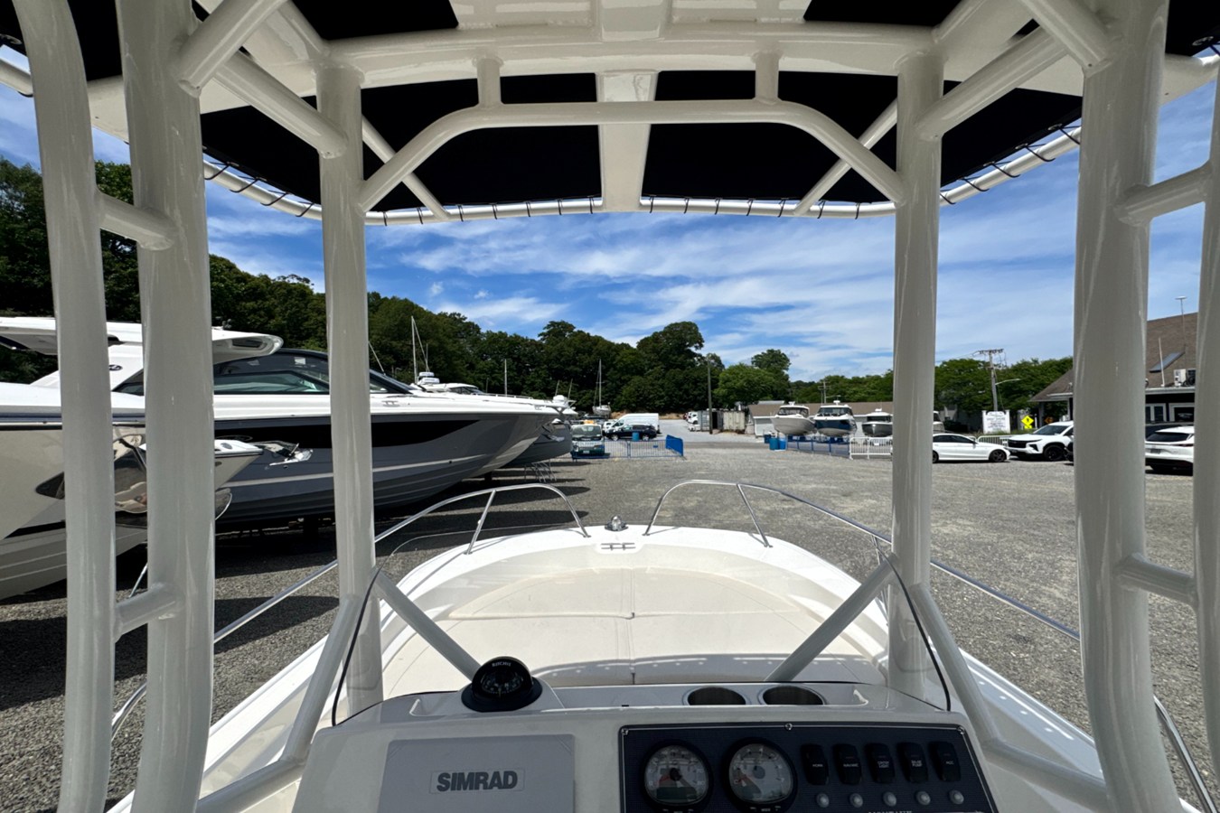 2026 Boston Whaler 190 Montauk 15